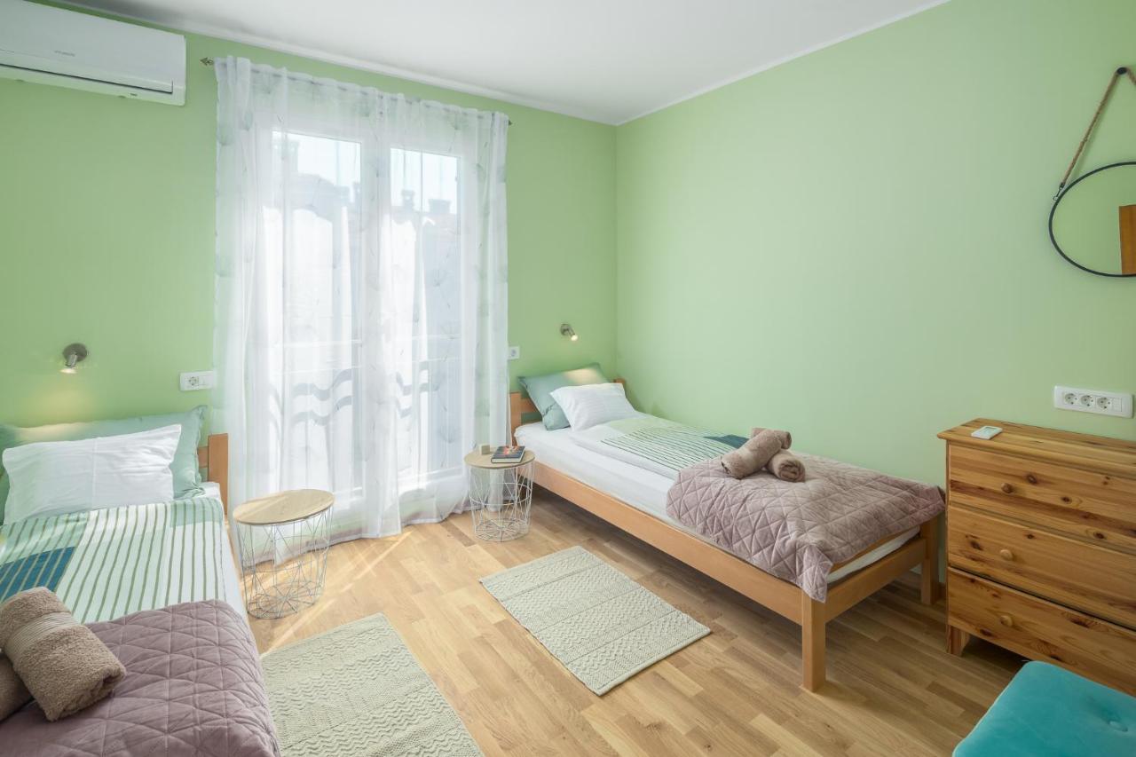 Apartment Bellavista With Amazing View Porec Exterior photo
